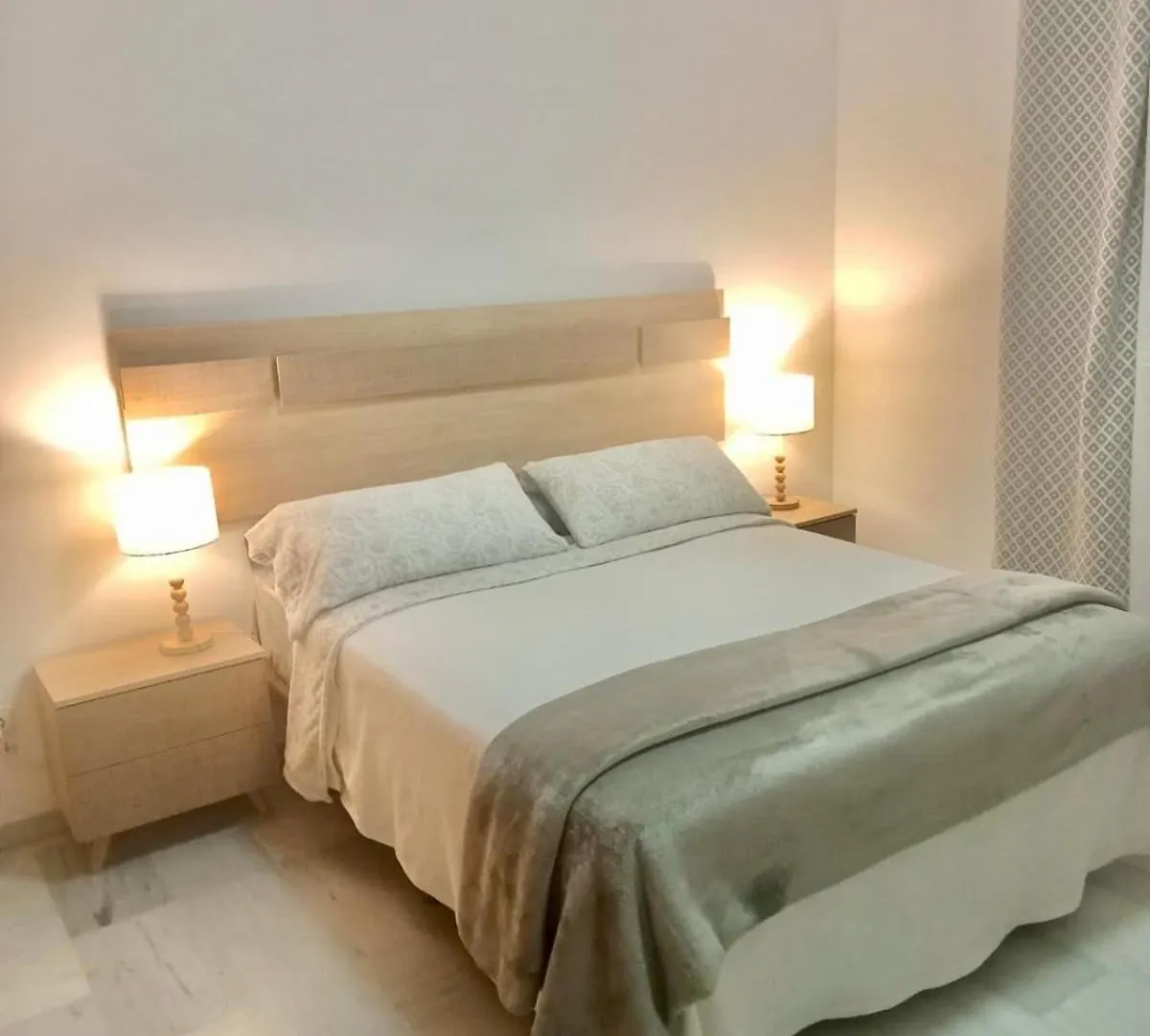 Vila Vivienda Cádiz